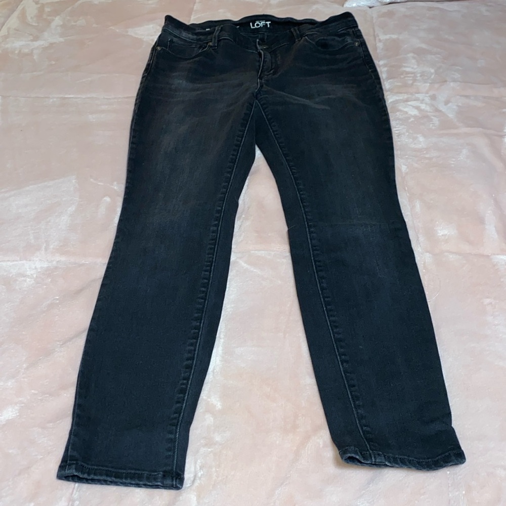 LOFT BLACK DENIM LEGGING SIZE 8/29 PETITE